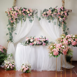 Alquiler conjunto de fondo de boda, mesa principal, mesa de novios, fondo floral arreglo de flores artificiales
